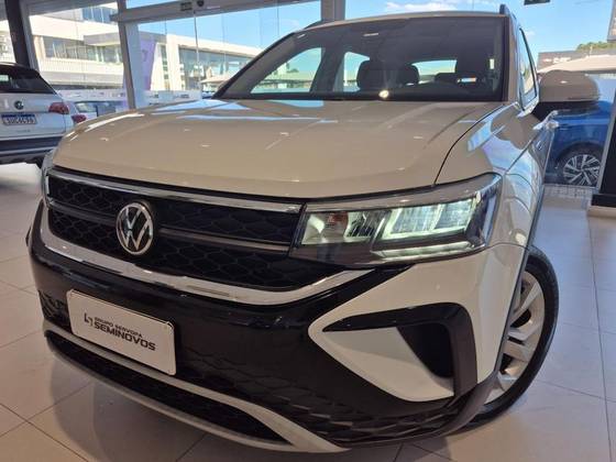 VOLKSWAGEN TAOS 1.4 250 TSI TOTAL FLEX COMFORTLINE AUTOMÁTICO